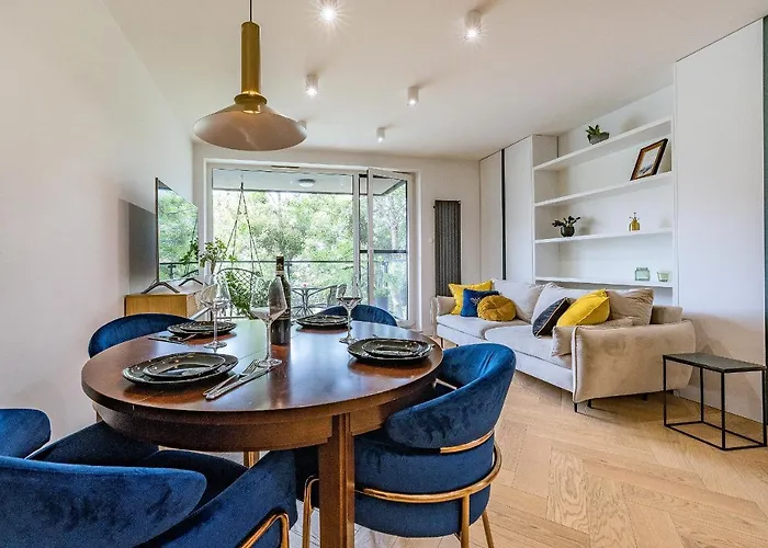 Hello Chmielna With Private Parking And Balcony Daire *