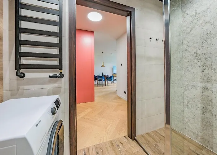 Hello Chmielna With Private Parking And Balcony Daire Gdansk