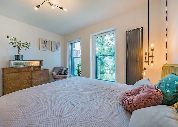 Daire Hello Chmielna With Private Parking And Balcony *