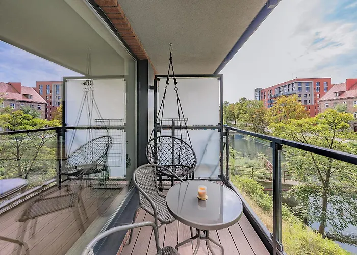 Hello Chmielna With Private Parking And Balcony