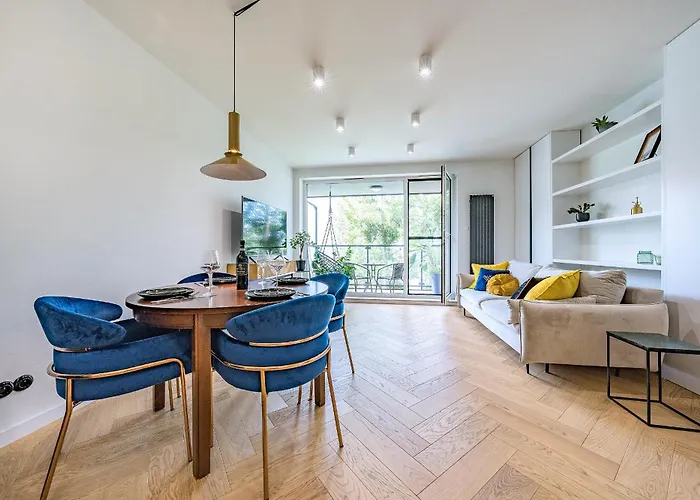 Hello Chmielna With Private Parking And Balcony Daire *