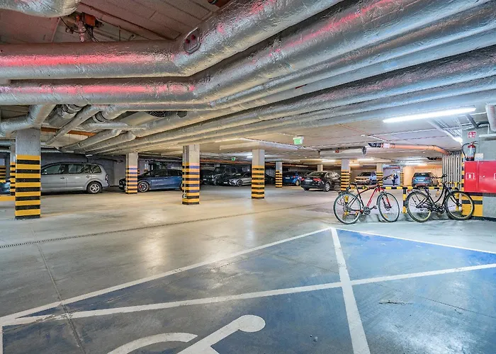 Hello Chmielna With Private Parking And Balcony Gdansk