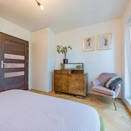 Hello Chmielna With Private Parking And Balcony Danzig