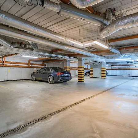 Apartment Hello Chmielna With Private Parking And Balcony *