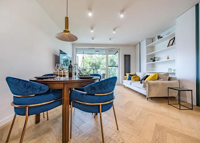 Apartment Hello Chmielna With Private Parking And Balcony *