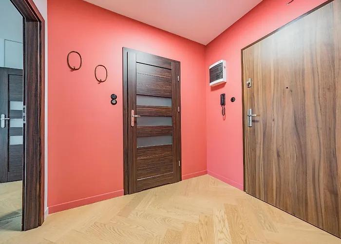 Hello Chmielna With Private Parking And Balcony *